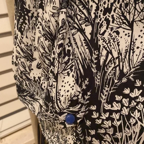 Anthropologie Black and white Pacea ruffle top by HD in Paris - Picture 5 of 7